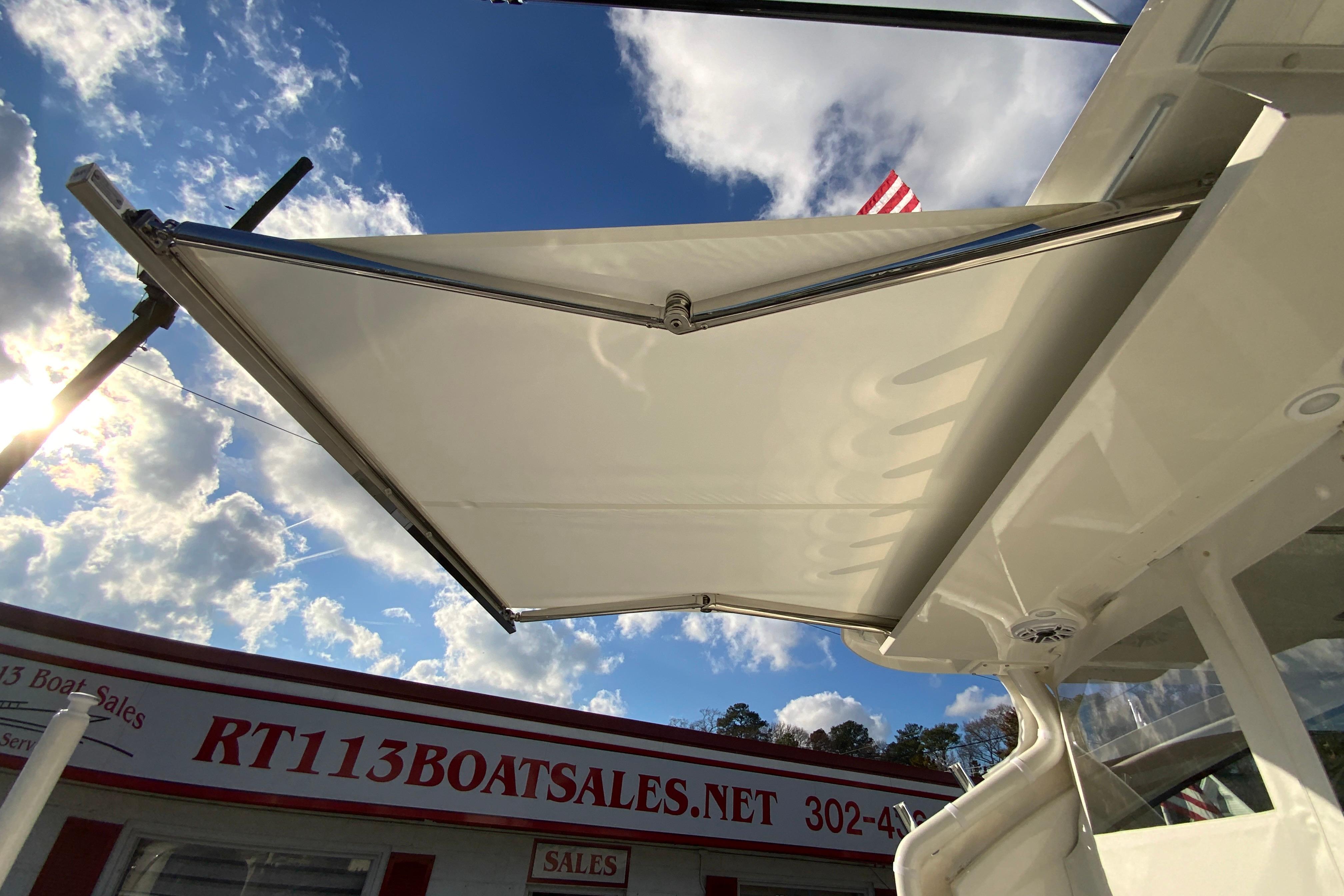 2026 Pursuit DC 326 Dual Console-54