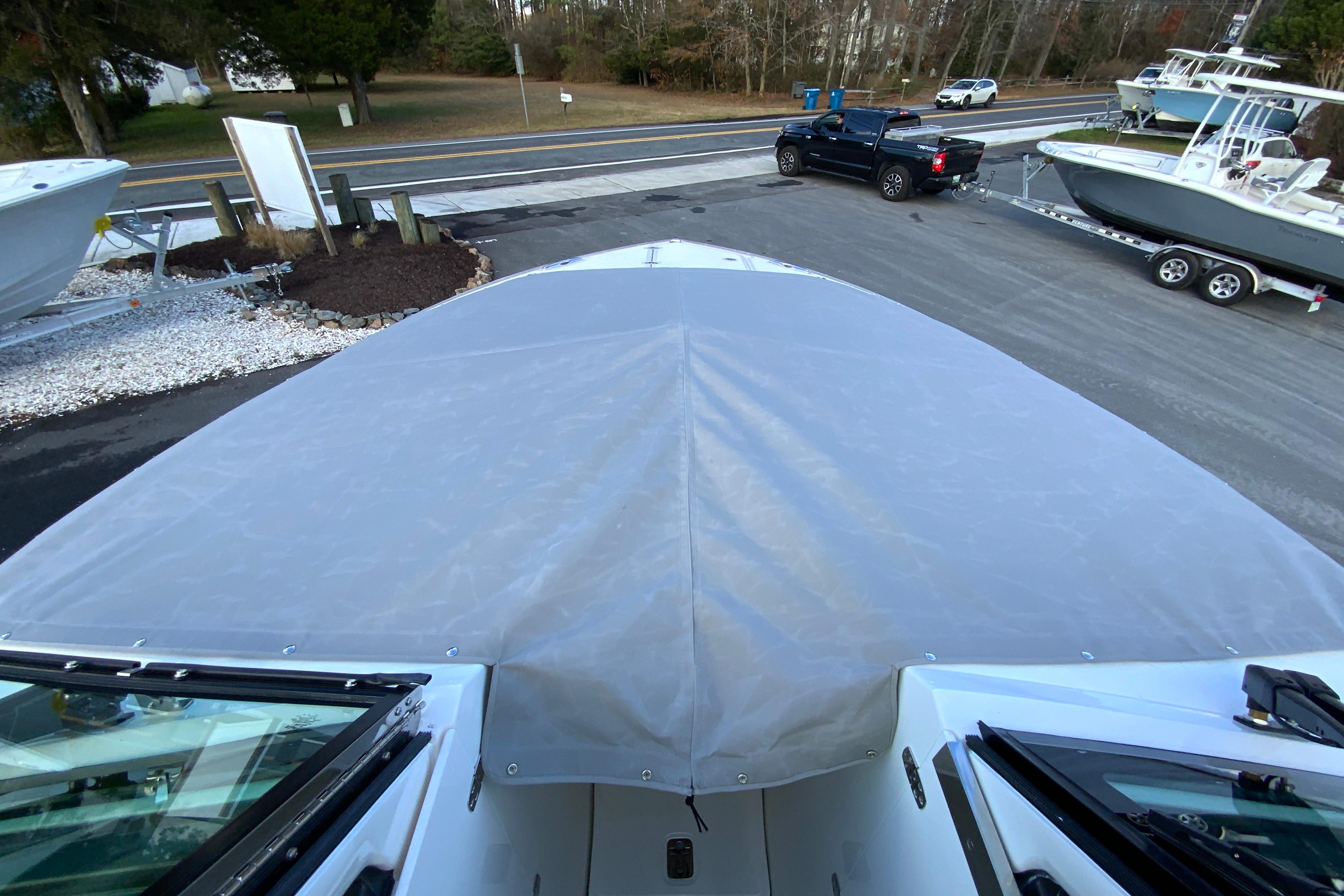 2026 Pursuit DC 326 Dual Console-67