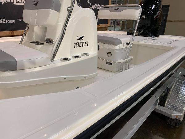 2021 Mako boat for sale, model of the boat is 18 LTS & Image # 8 of 15