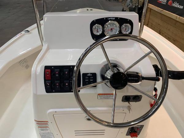 2021 Mako boat for sale, model of the boat is 18 LTS & Image # 10 of 15