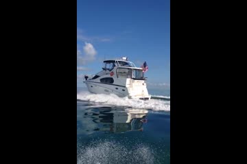 Silverton 35 Motor Yacht video