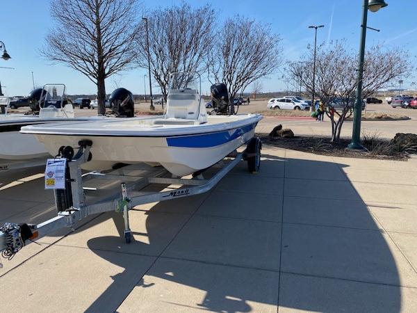 2021 Mako boat for sale, model of the boat is Pro Skiff 19 CC & Image # 1 of 3