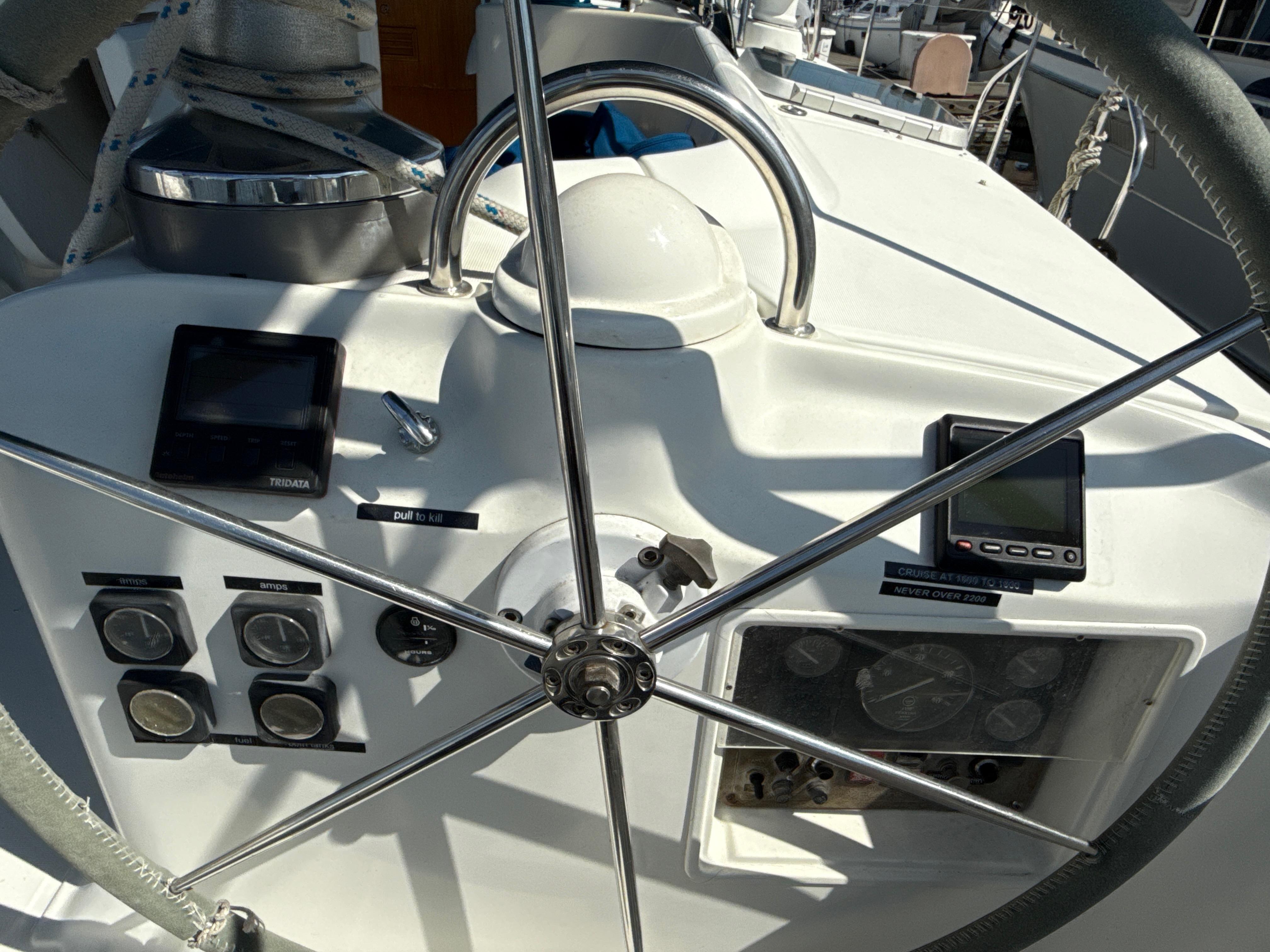 Yacht Photos Pics