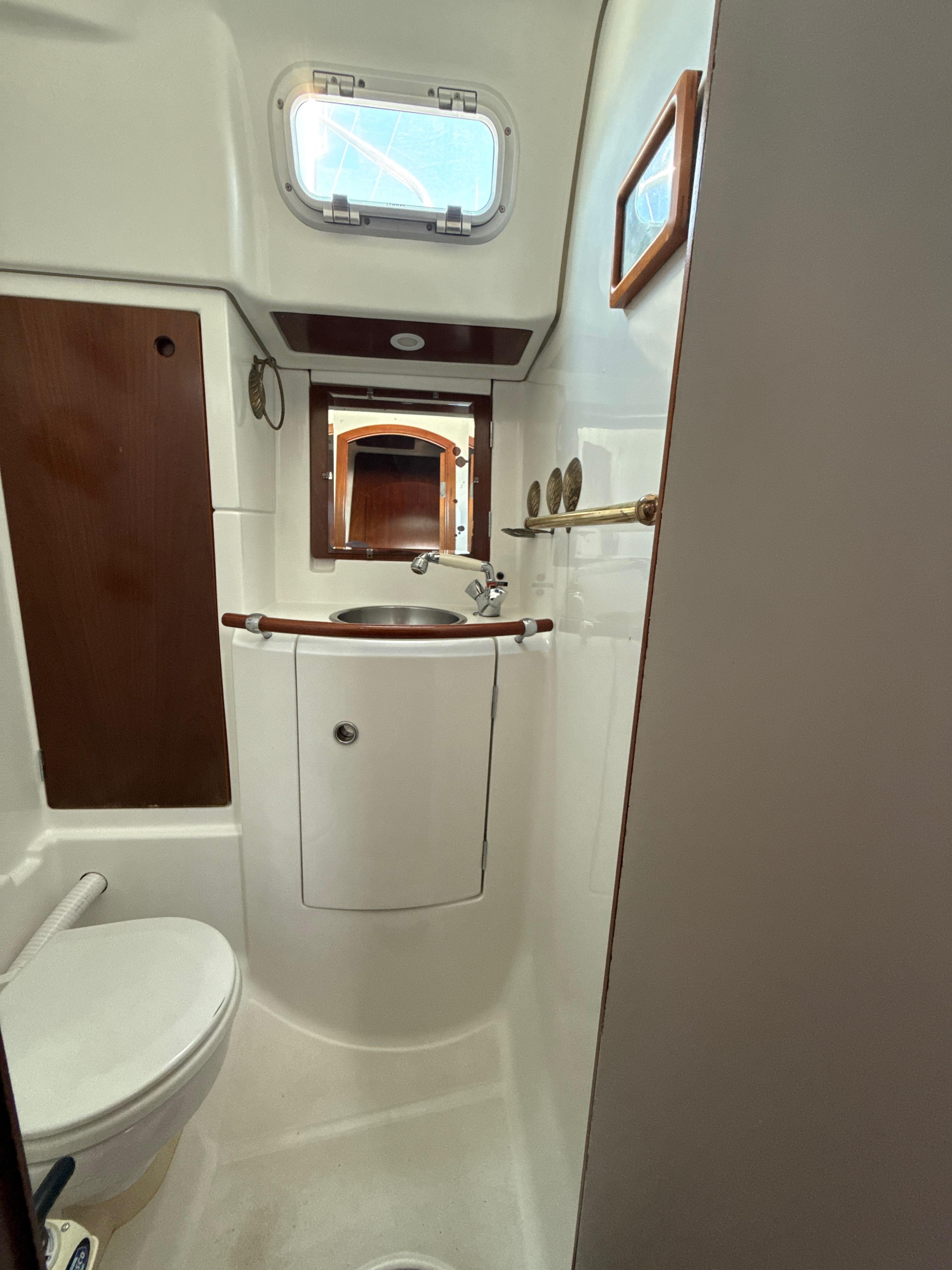 Yacht Photos Pics