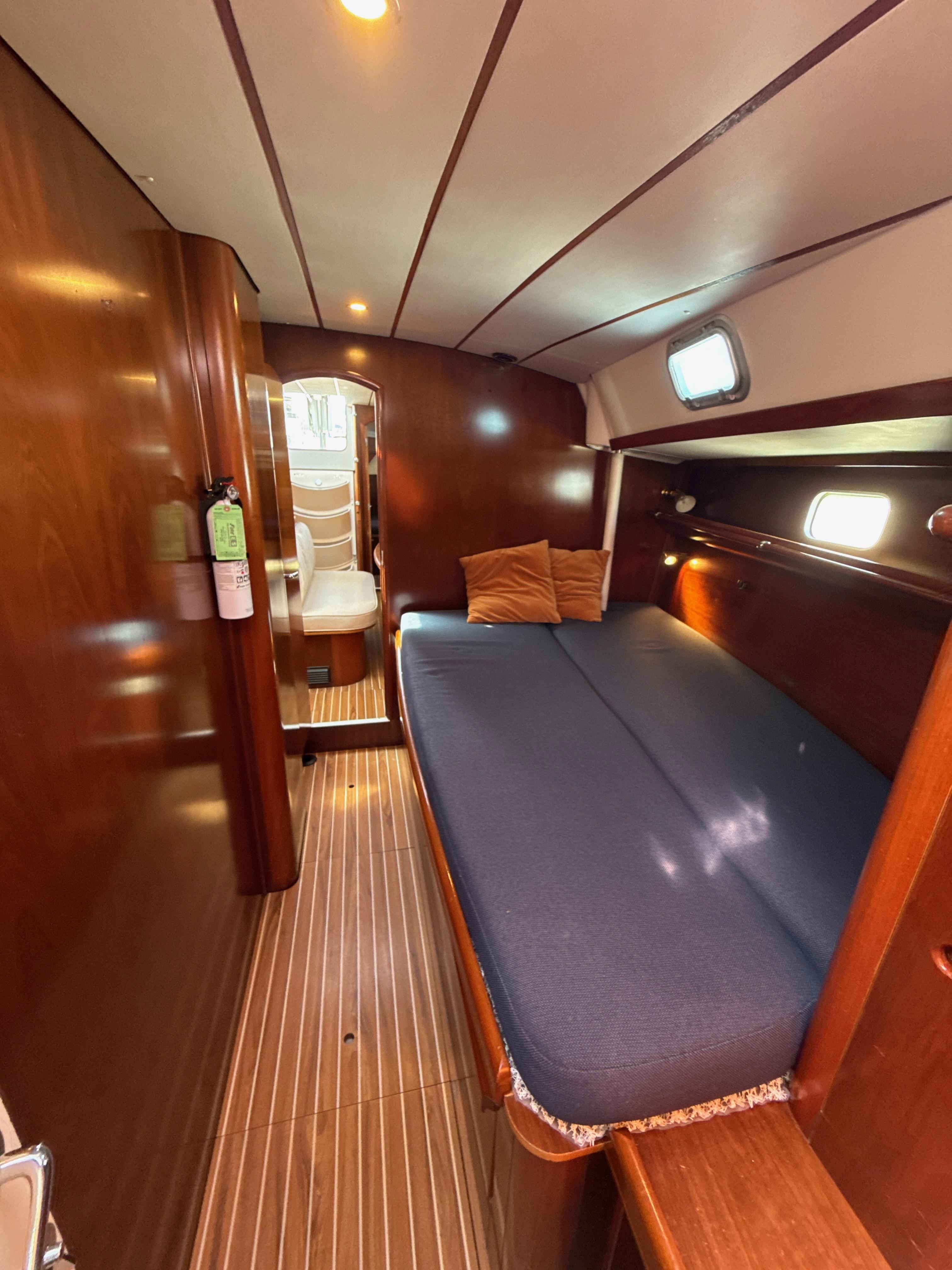 Yacht Photos Pics