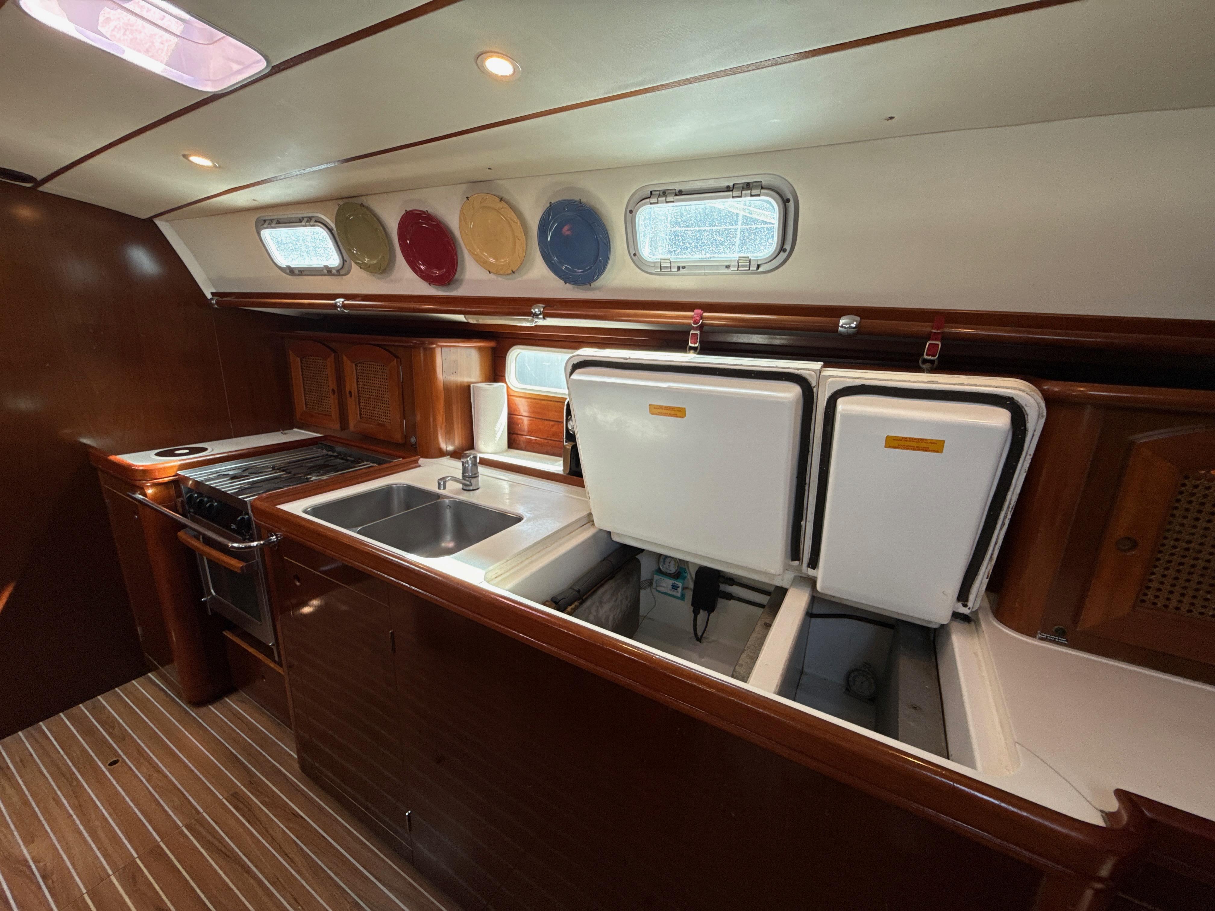 Yacht Photos Pics
