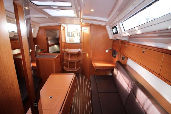 2016 Bavaria 34 Cruiser