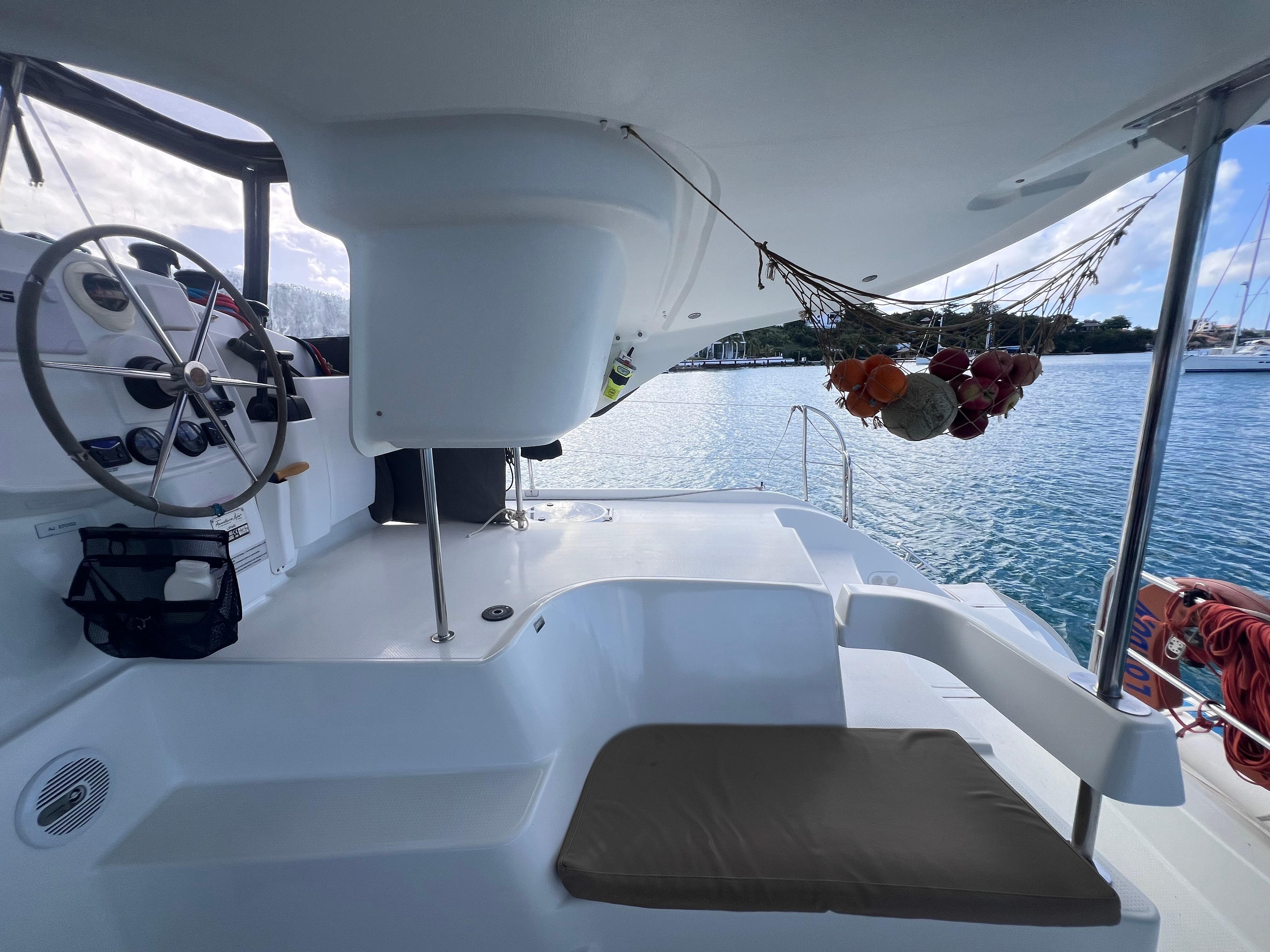 2011 Fountaine Pajot