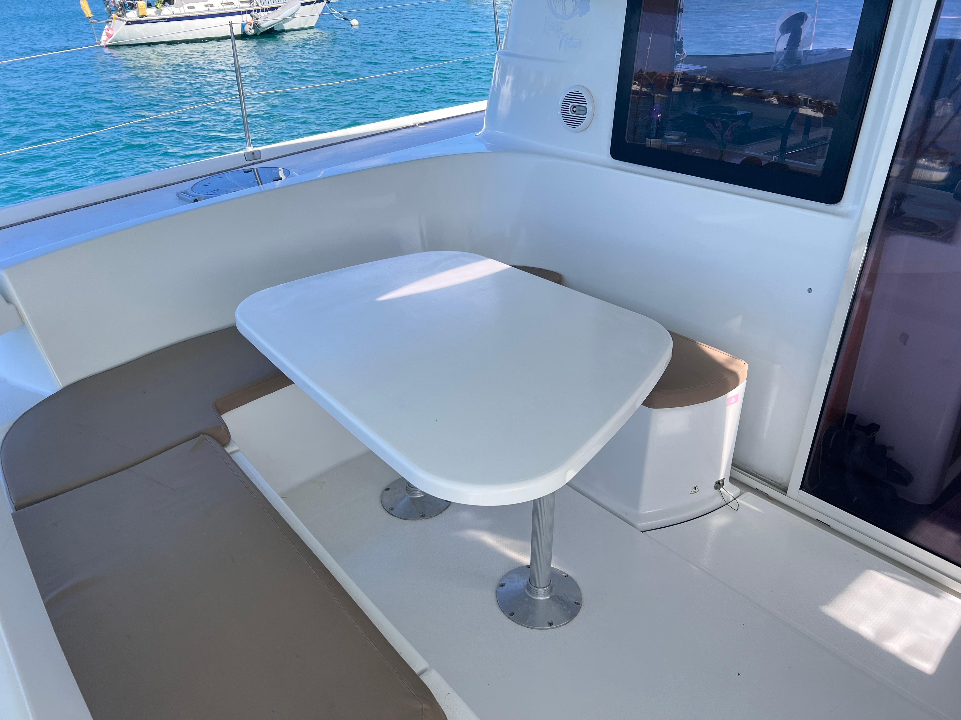 2011 Fountaine Pajot