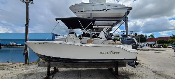 Listing 100895291