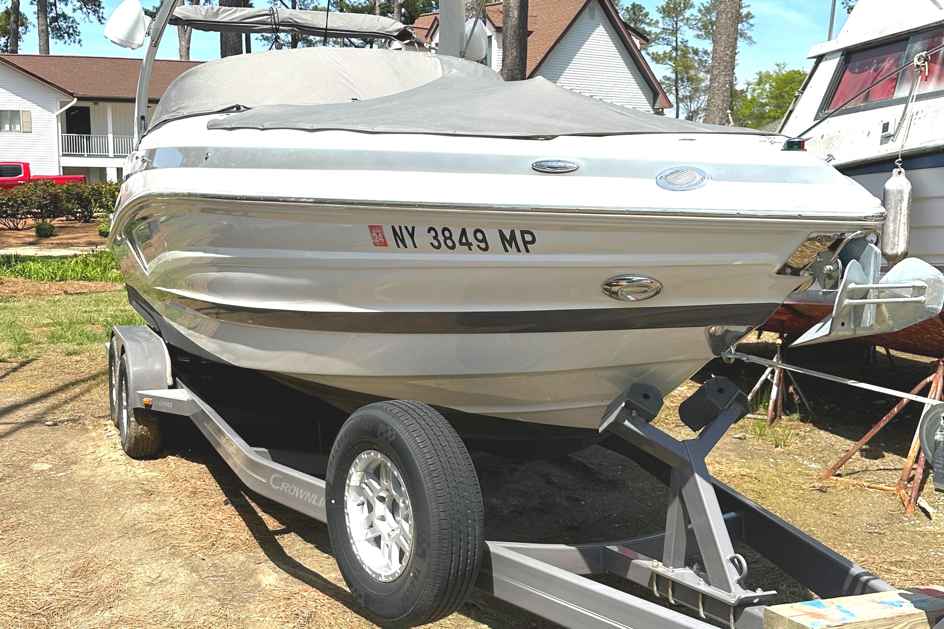 2020-crownline-290-ss-power-9774668-20250428142215320-1_XLARGE