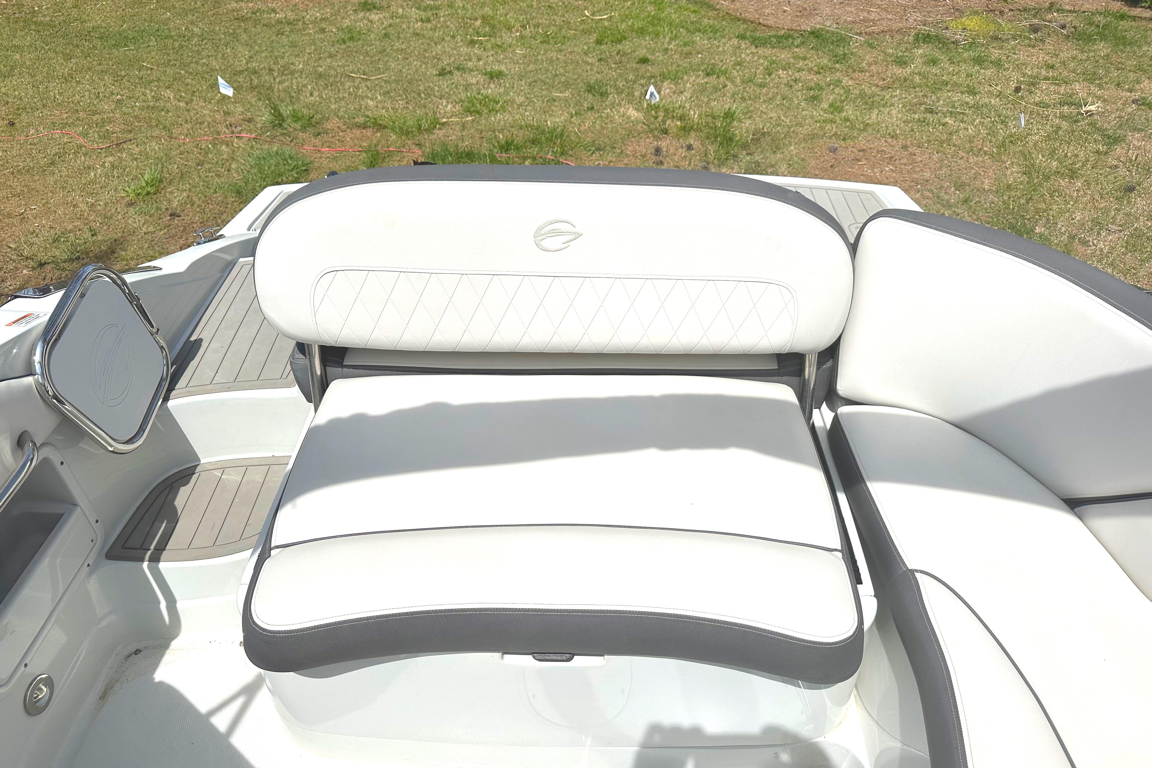 2020-crownline-290-ss-power-9774668-20250428142235903-1_XLARGE