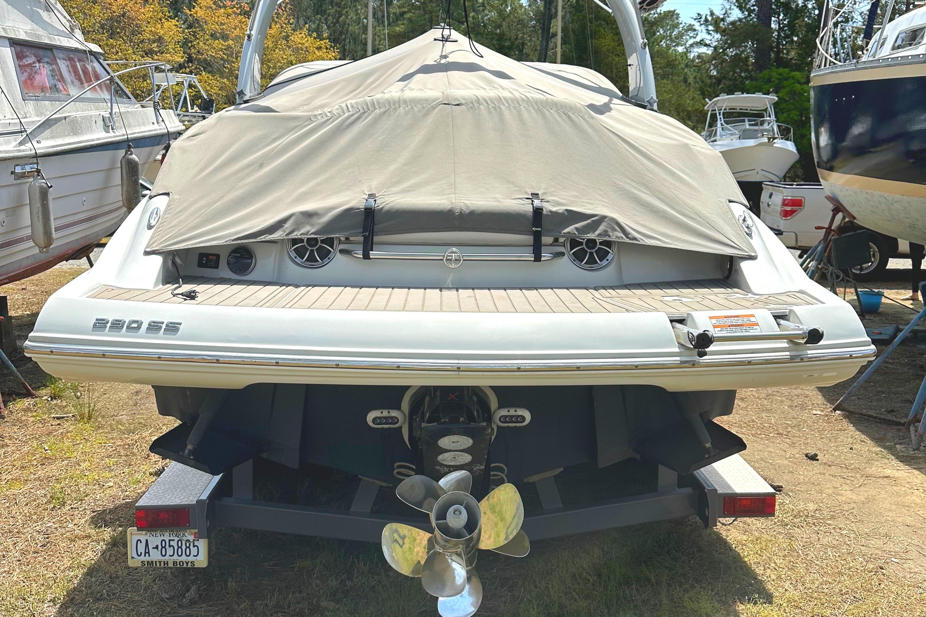 2020-crownline-290-ss-power-9774668-20250428142238287-1_XLARGE