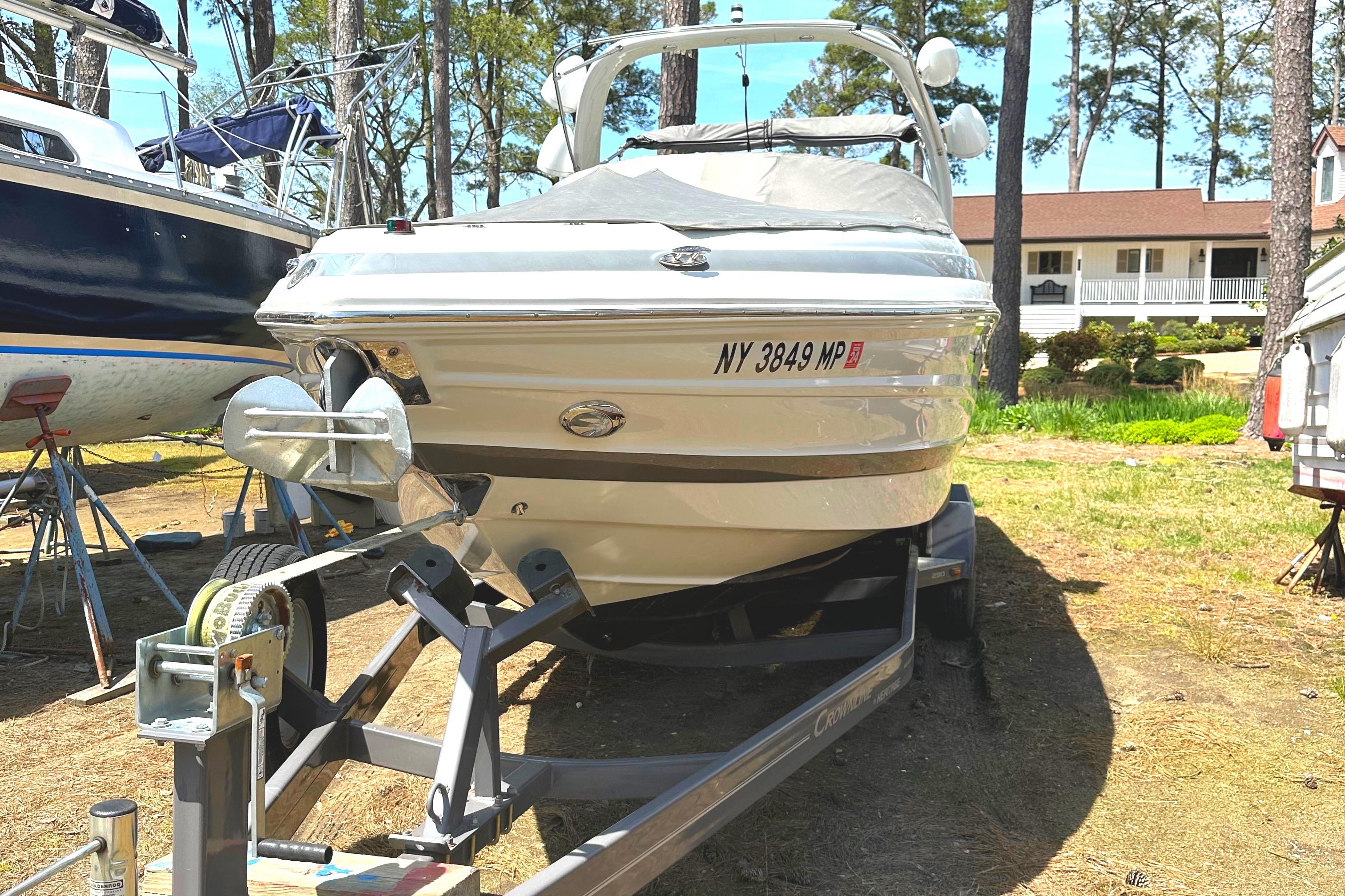 2020-crownline-290-ss-power-9774668-20250428142242830-1_XLARGE