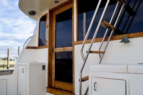 34' Ocean Yachts, Listing Number 100799342, - Photo No. 10