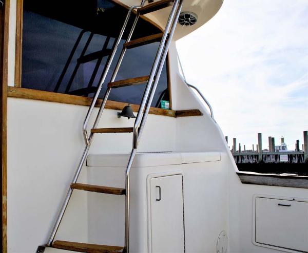 34' Ocean Yachts, Listing Number 100799342, - Photo No. 11
