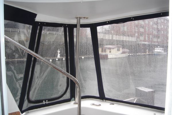 Cockpit enclosure 7