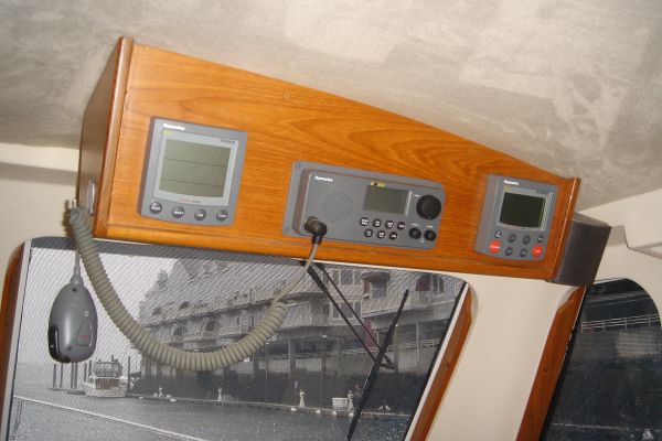 Custom electronics pod at lower helm