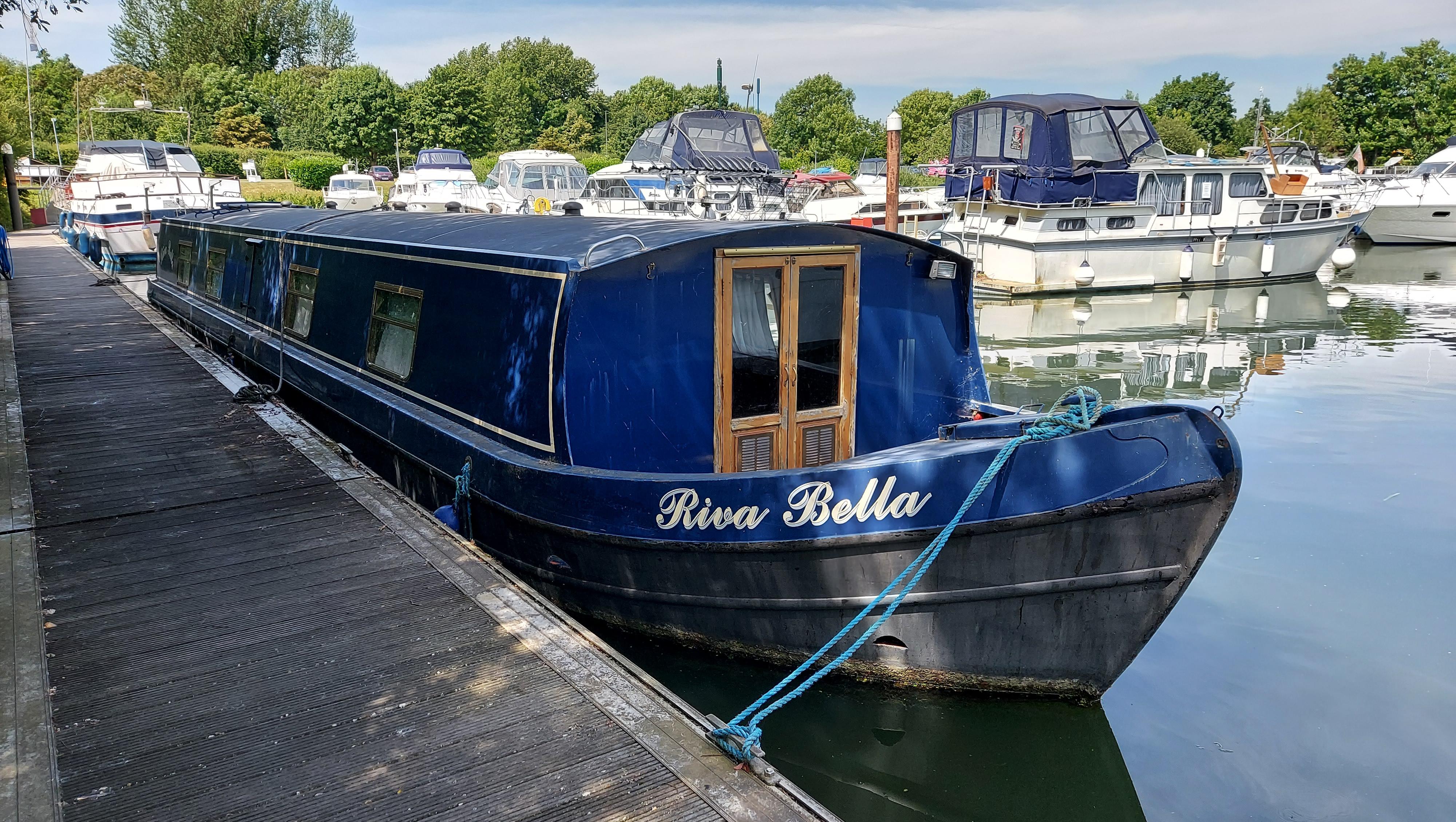 2005 Custom Liverpool Widebeam Runnymede 60