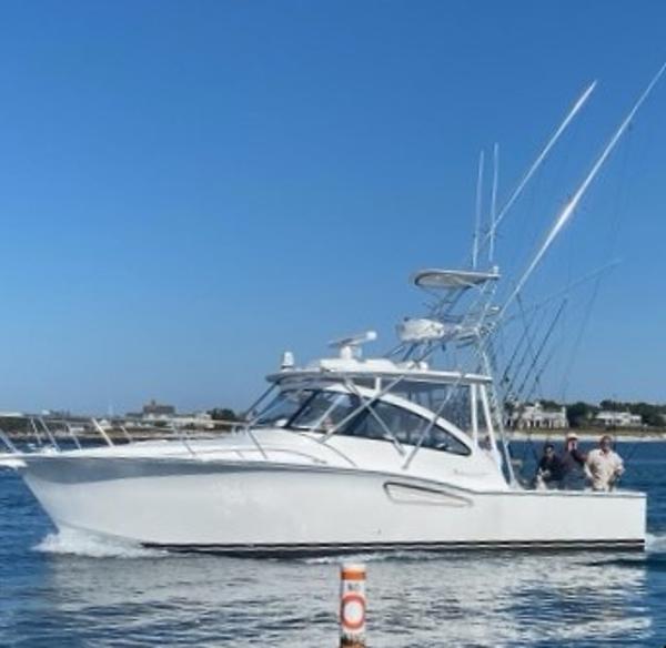 Photo of 2022 Albemarle 36'