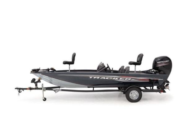 2022 Tracker Boats boat for sale, model of the boat is Pro Team™ 195 TXW & Image # 6 of 43