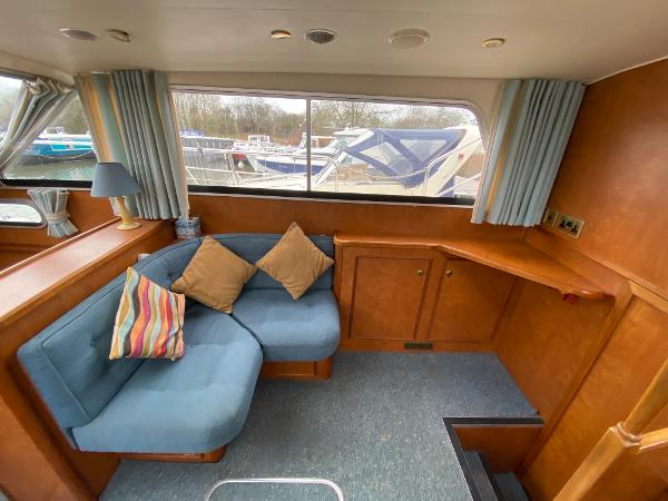 1999 Haines 335