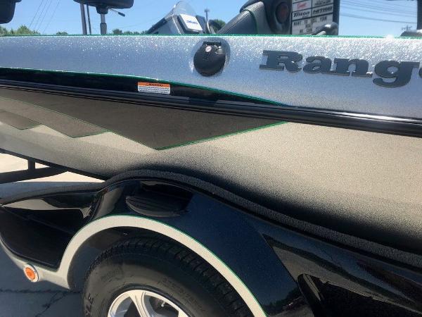 2015 Ranger Boats boat for sale, model of the boat is Z118C & Image # 8 of 14