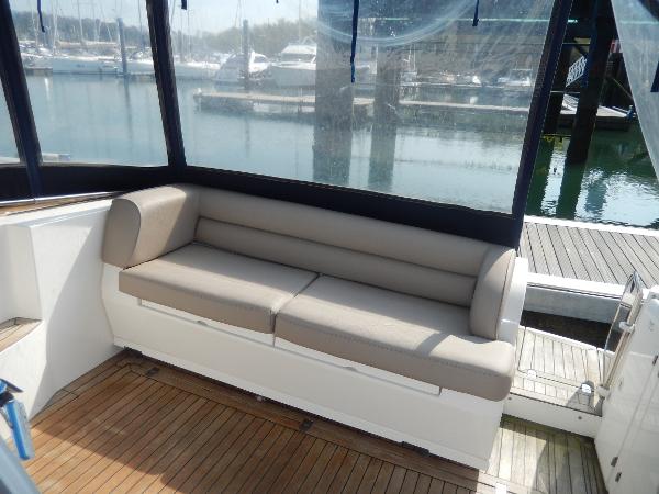 2004 Sealine F34