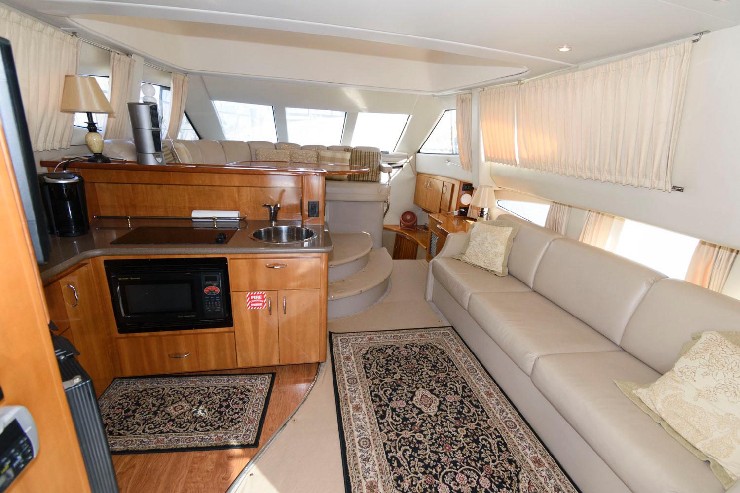 M 7399 RD Knot 10 Yacht Sales