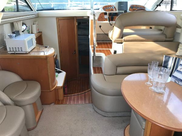 2001 Sealine F37
