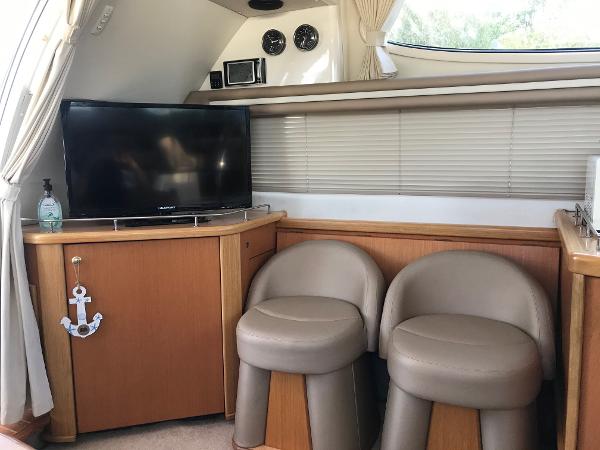 2001 Sealine F37
