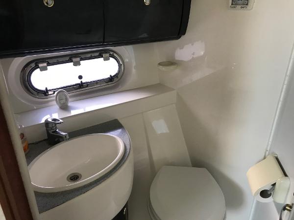 2001 Sealine F37