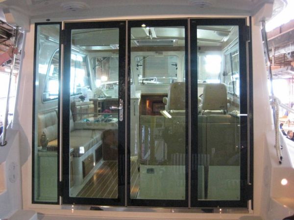 Bi-fold Doors into Salon