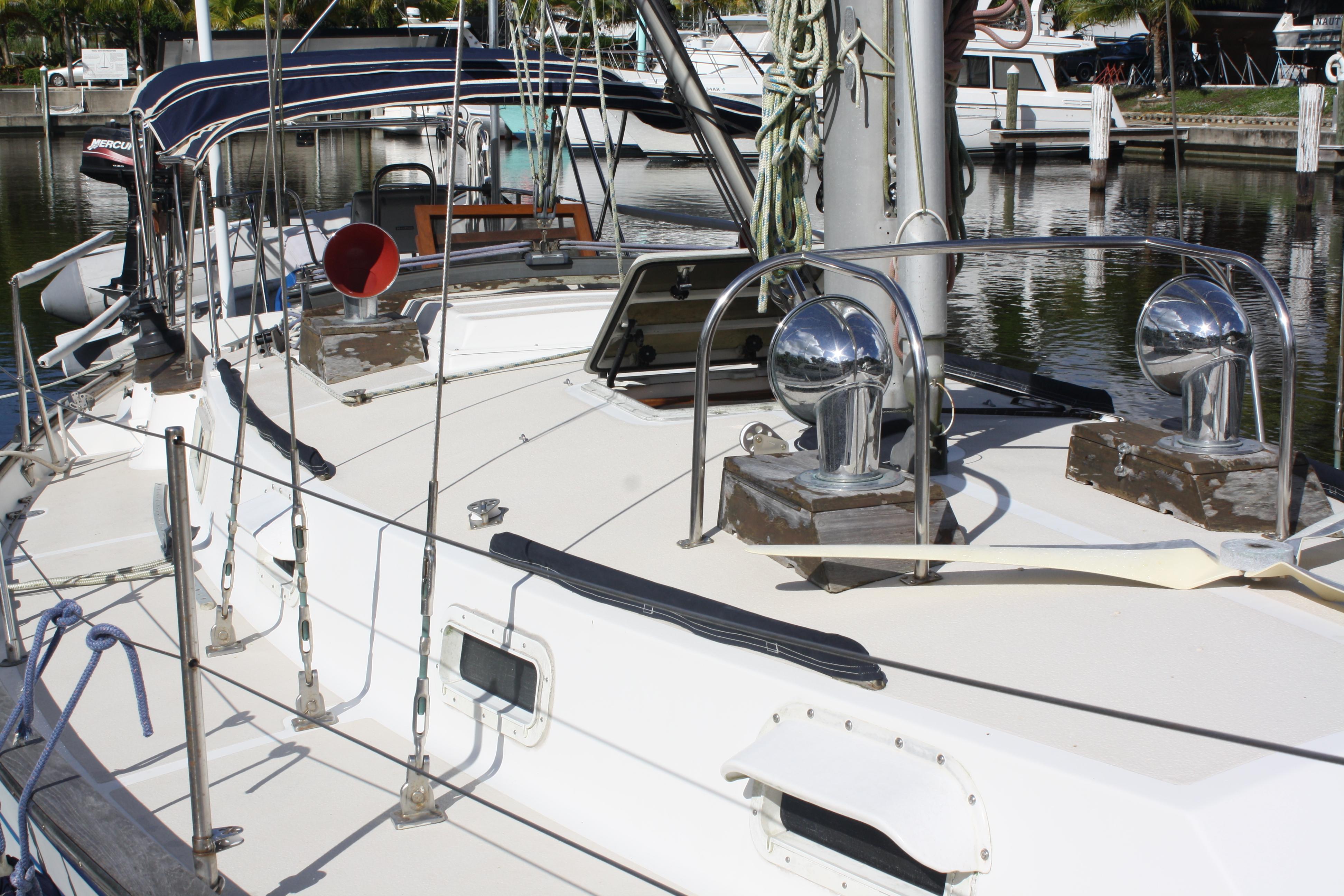 Deck & Dorade Vents