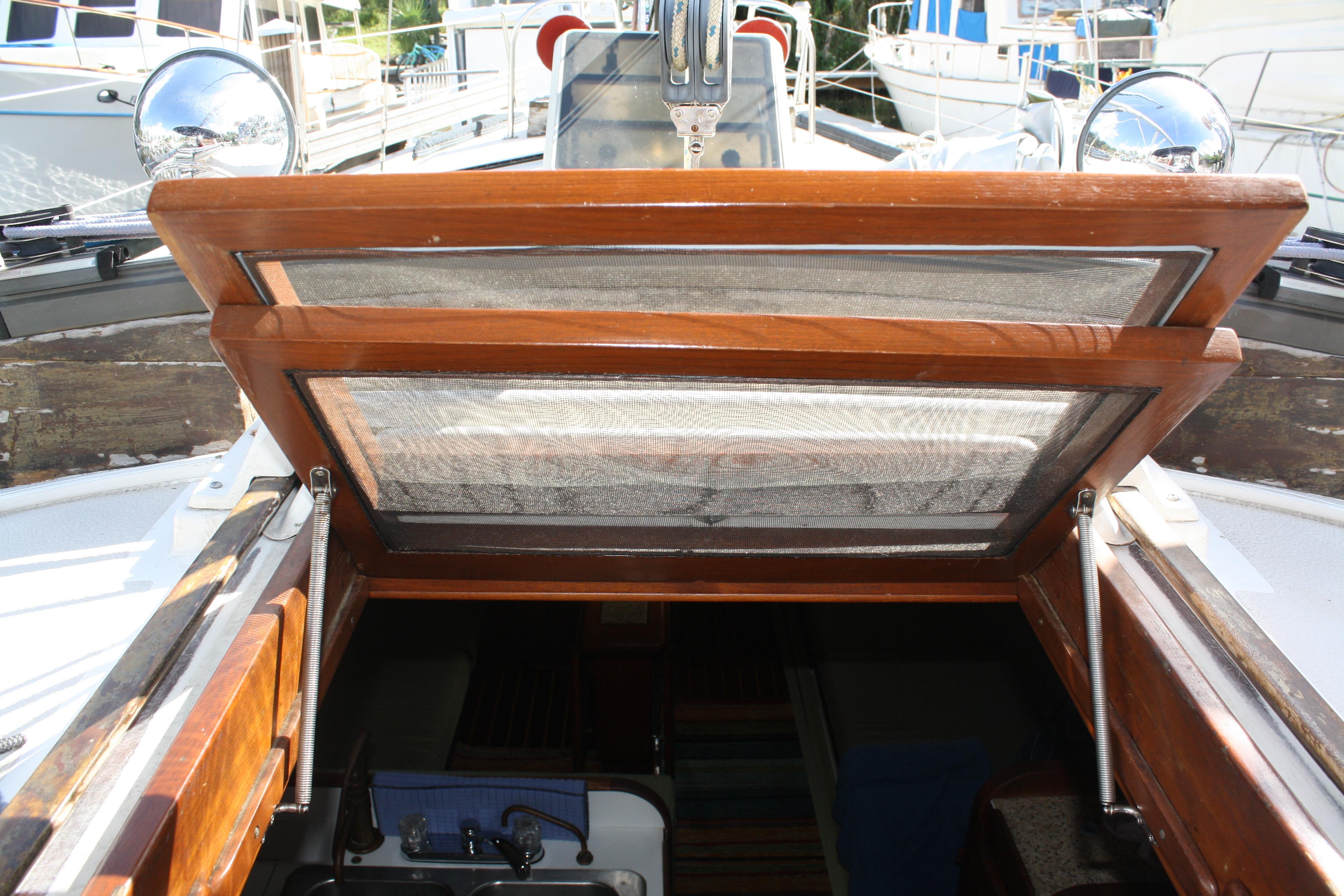 Screen Companionway doors