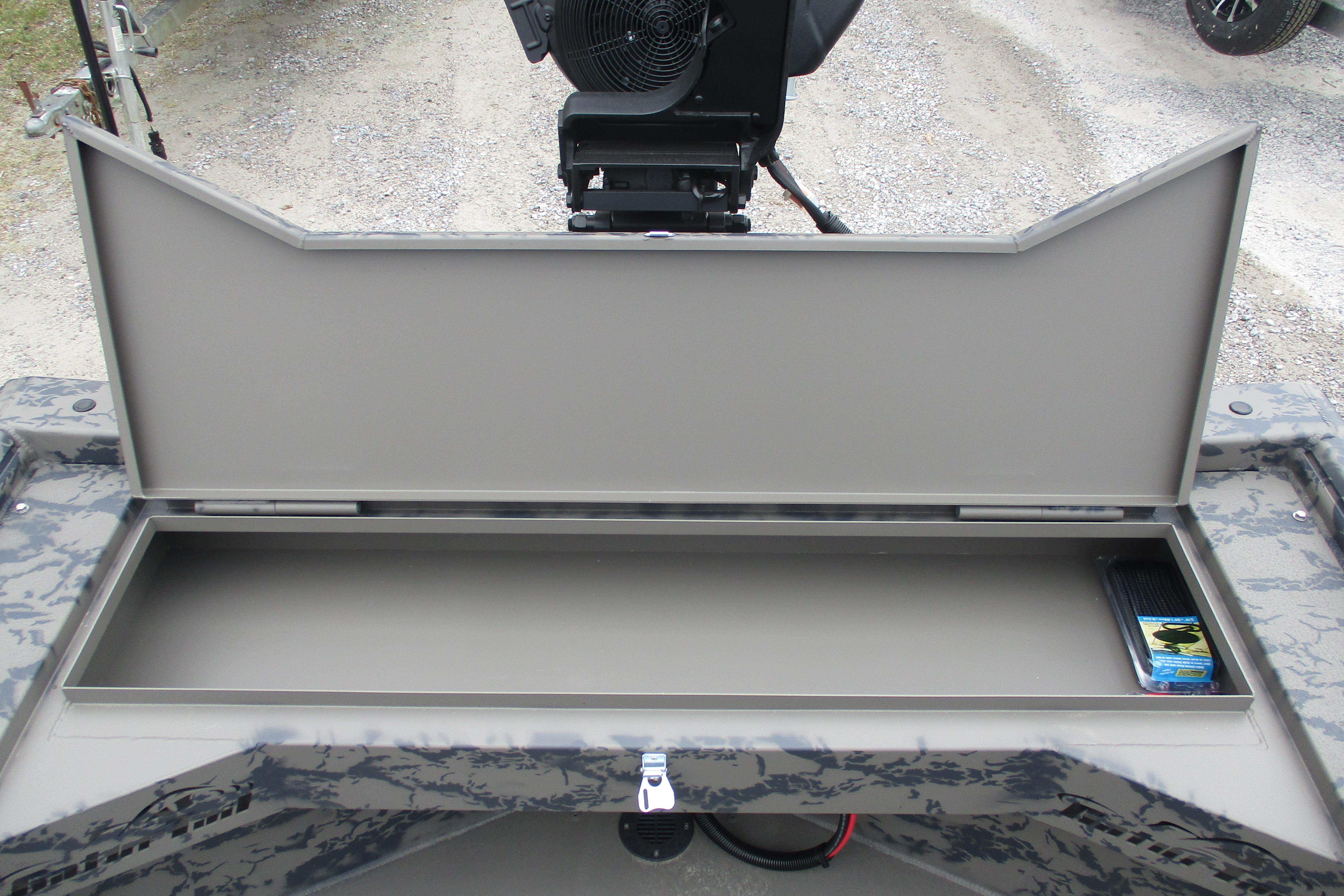 2026 Gator Tail 1754 Extreme-8