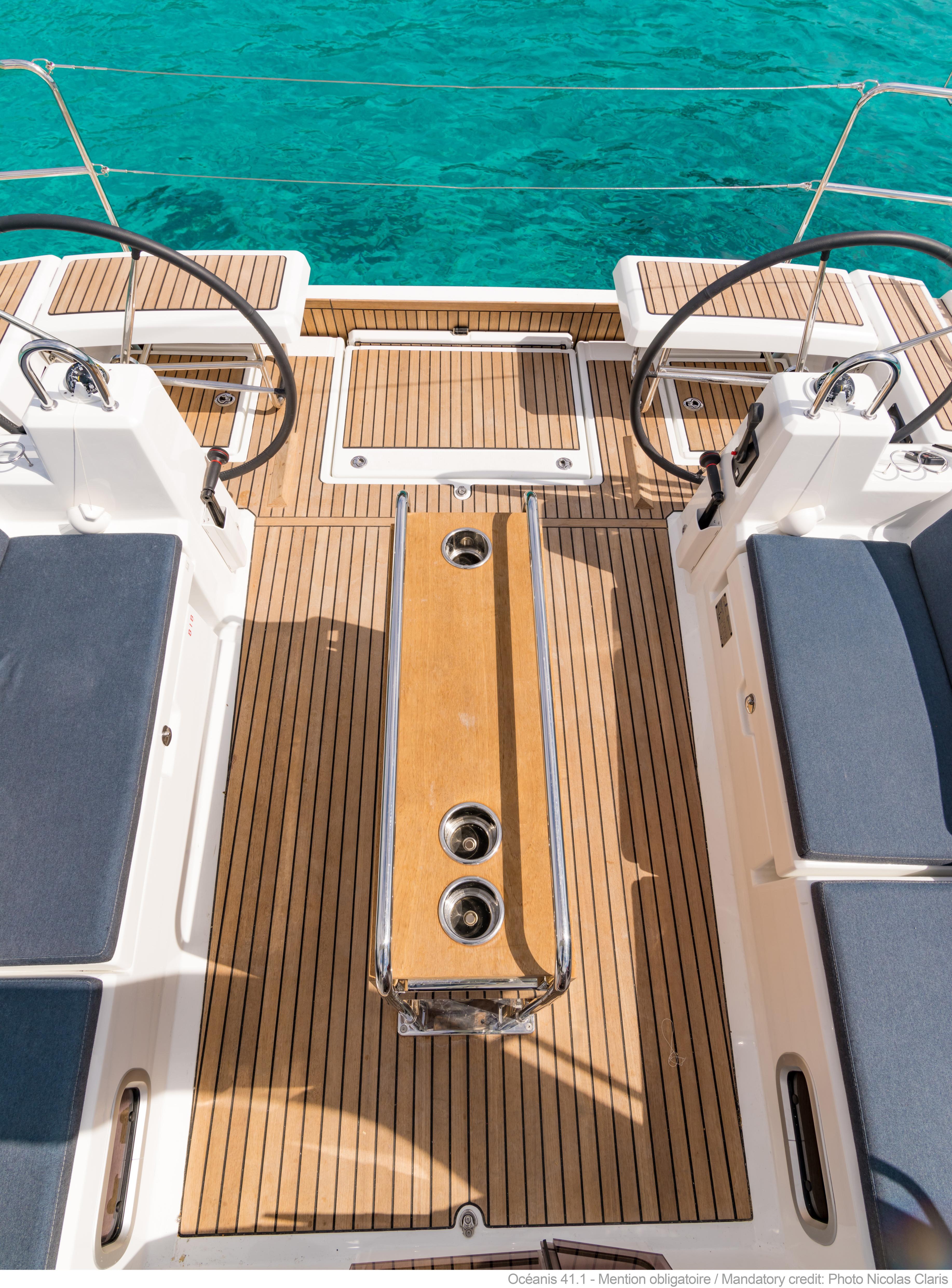 Yacht Photos Pics