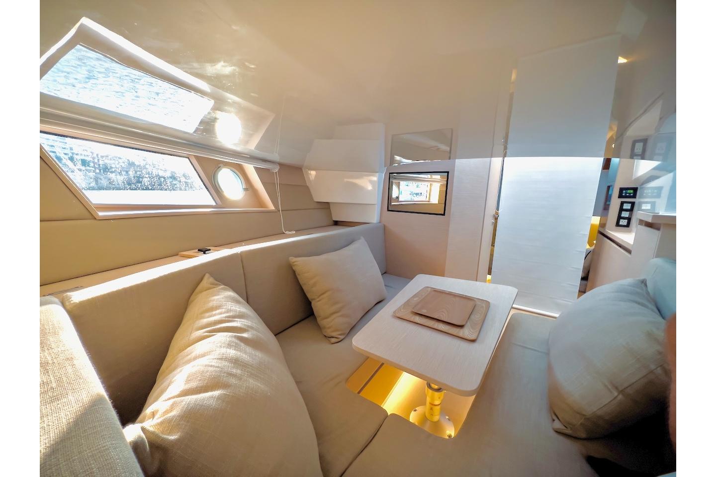 Tesoro-T40 Inboard 2022-OASIS FL-US-9744722 | Thumbnail
