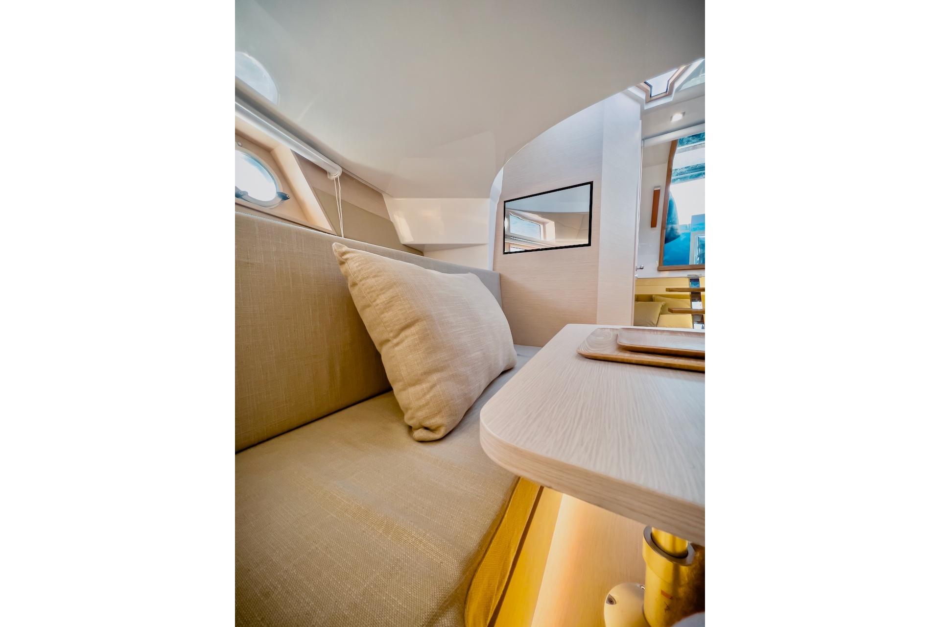 Tesoro-T40 Inboard 2022-OASIS FL-US-9744722 | Thumbnail
