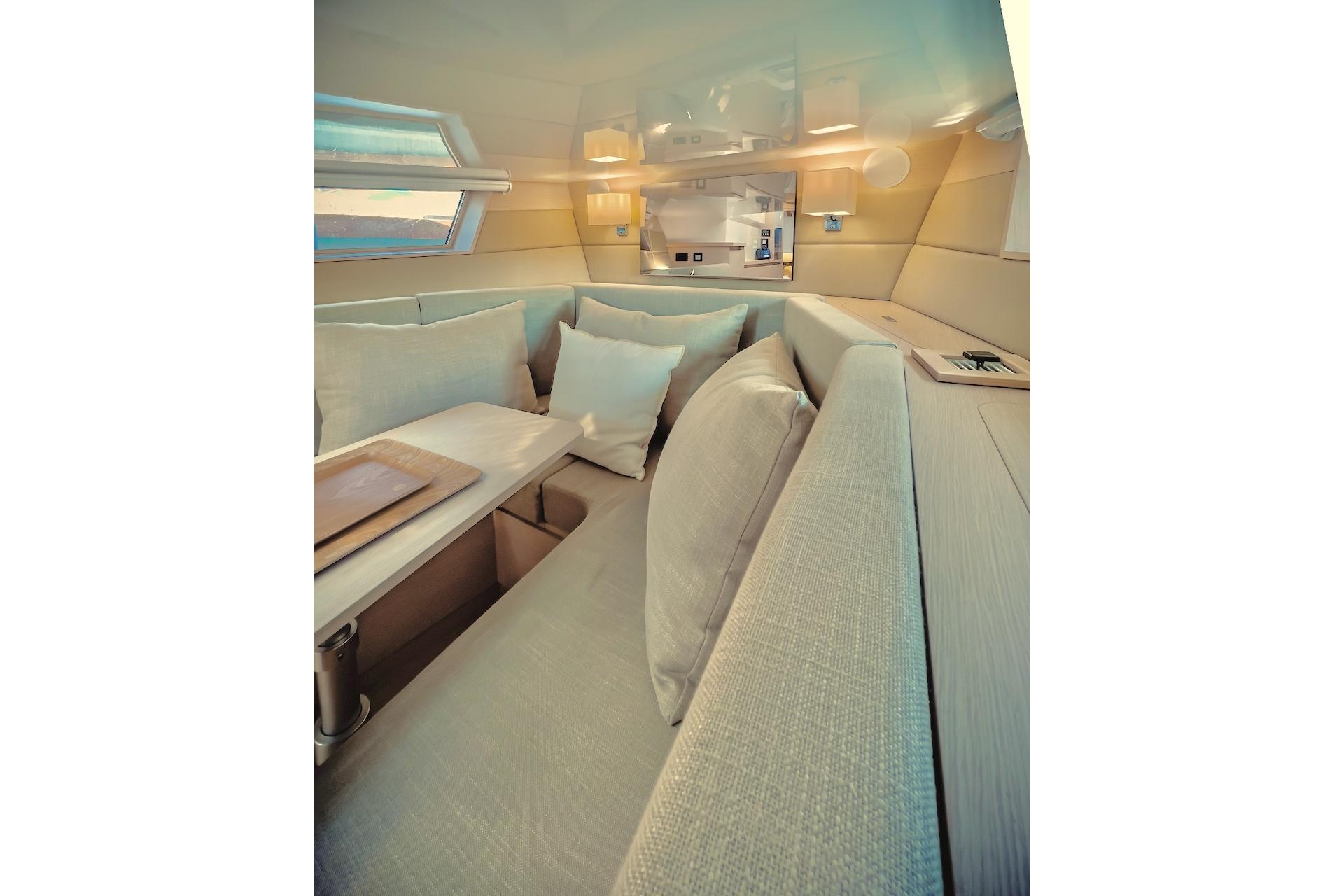 Tesoro-T40 Inboard 2022-OASIS FL-US-9744722 | Thumbnail