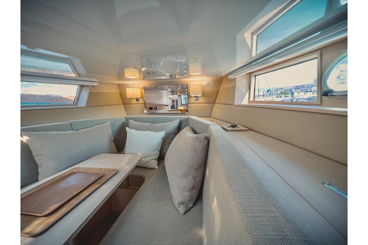 Tesoro-T40 Inboard 2022-OASIS FL-US-9744722 | Thumbnail