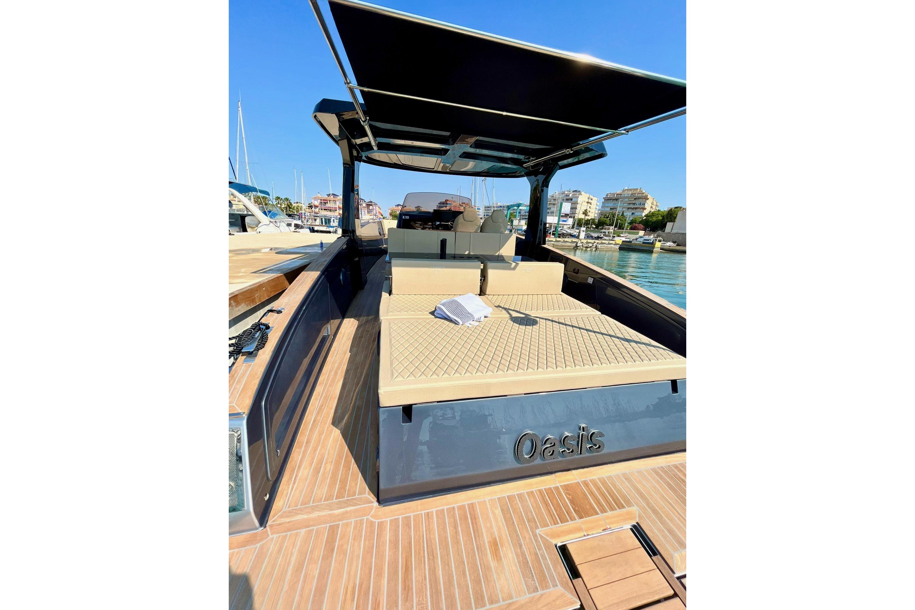 Tesoro-T40 Inboard 2022-OASIS FL-US-9744722 | Thumbnail