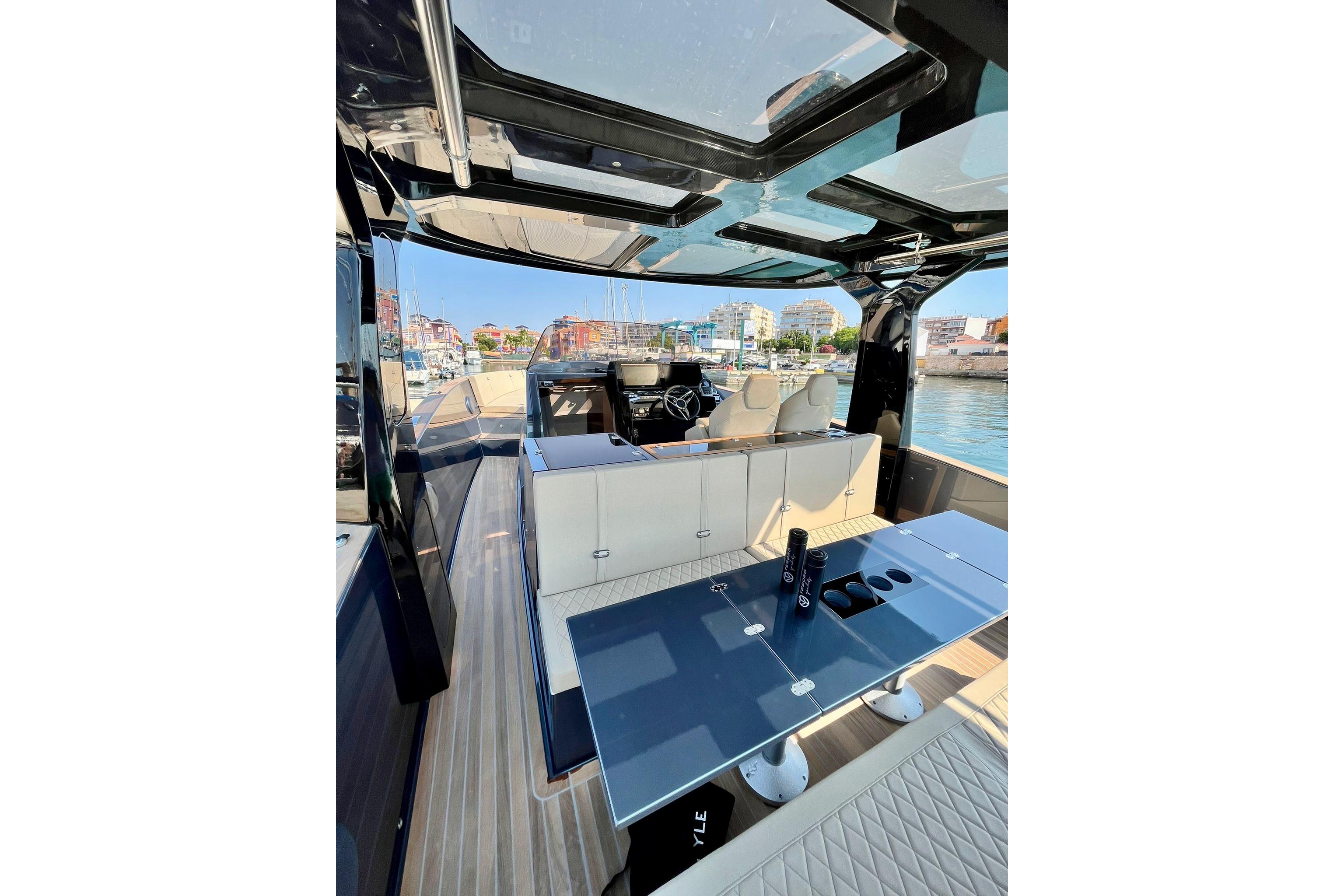 Tesoro-T40 Inboard 2022-OASIS FL-US-9744722 | Thumbnail