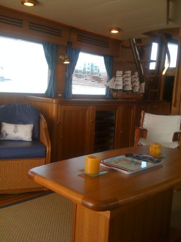 Salon to Port with Carpte