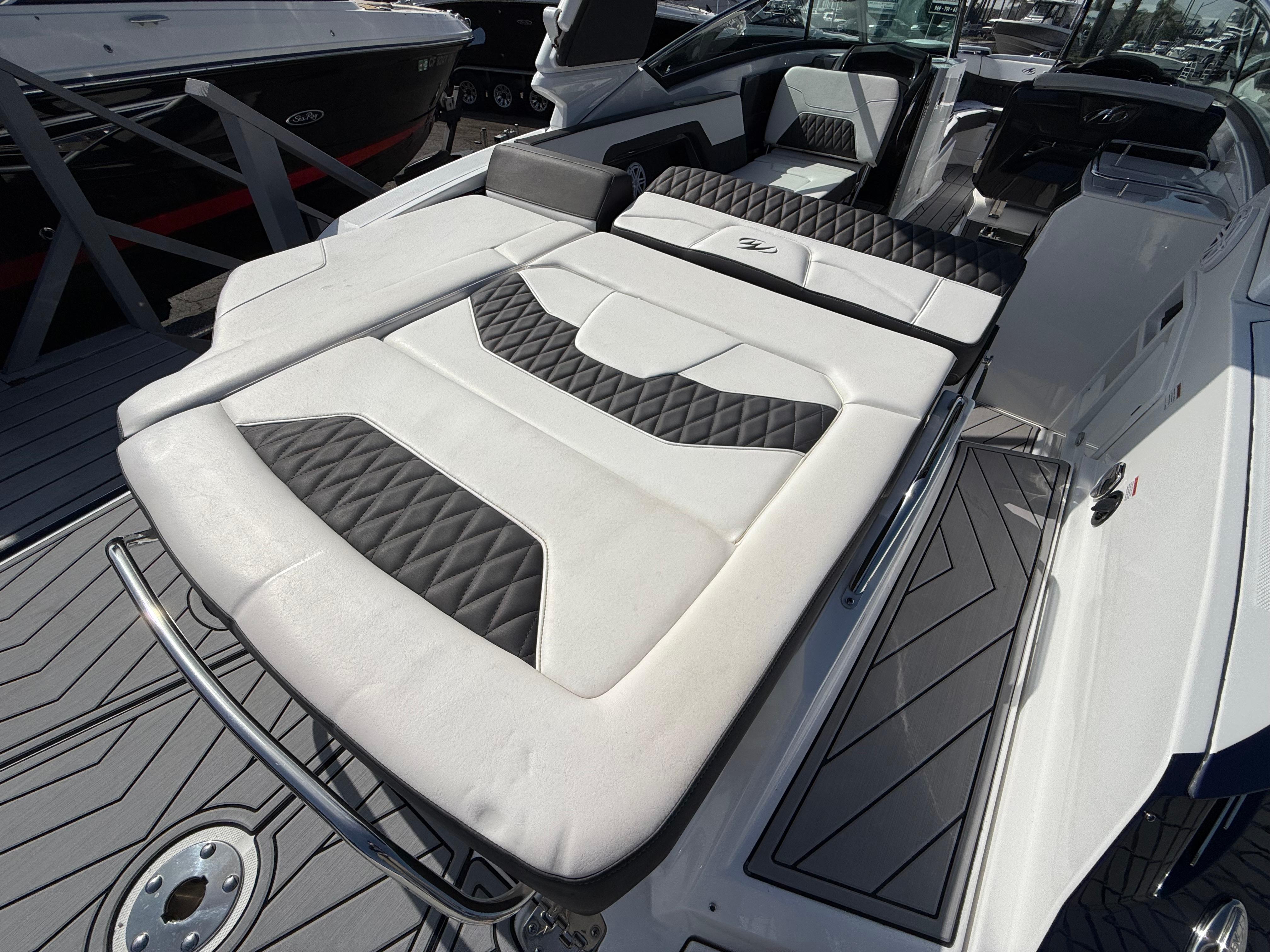 2021 Monterey 298SS #TMB412D inventory image at Sun Country Marine Group, Newport Beach 2021 Monterey 298SS #TMB412D inventory image at Sun Country Marine Group, Newport Beach