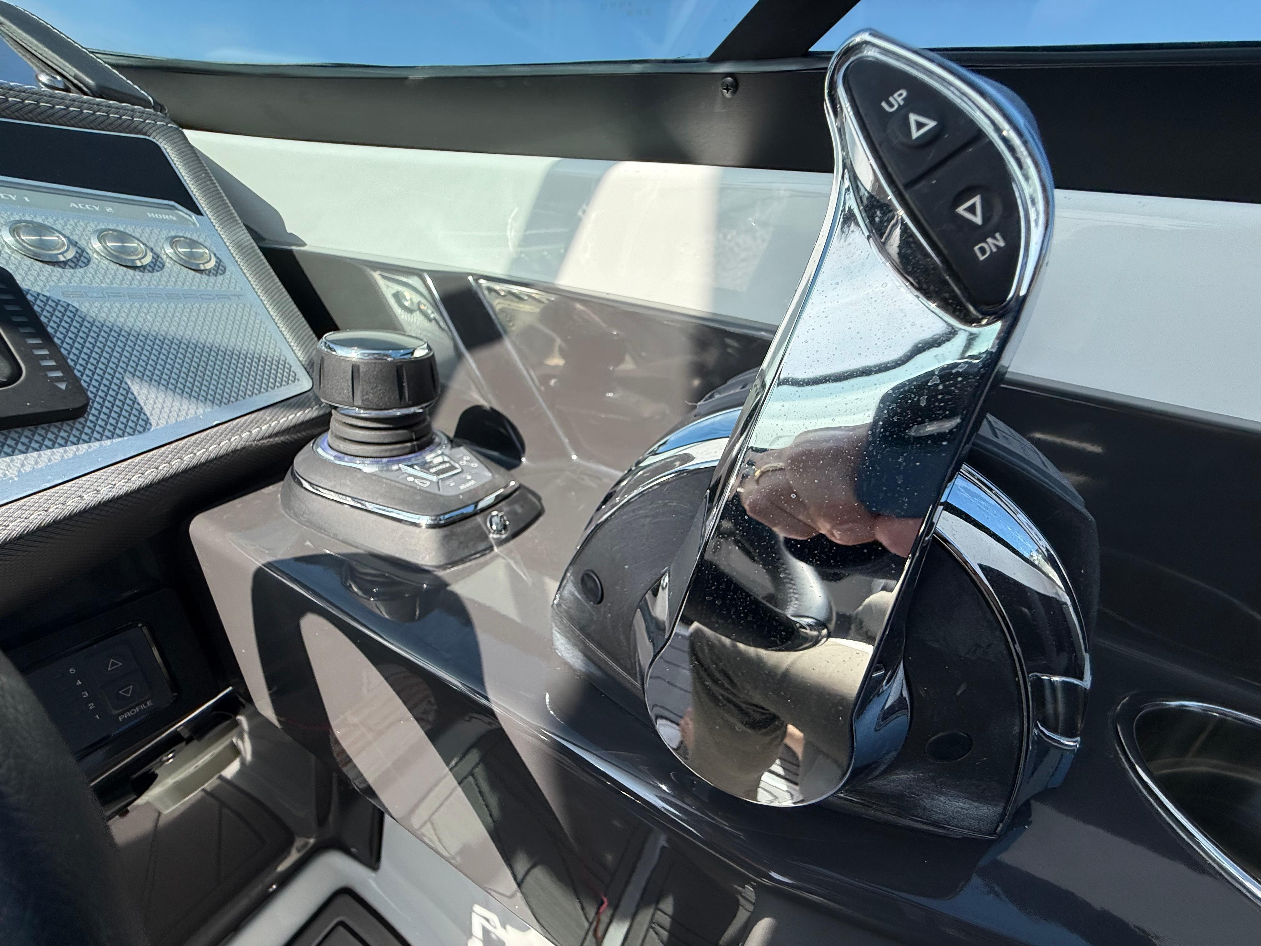 2021 Monterey 298SS #TMB412D inventory image at Sun Country Marine Group, Newport Beach 2021 Monterey 298SS #TMB412D inventory image at Sun Country Marine Group, Newport Beach