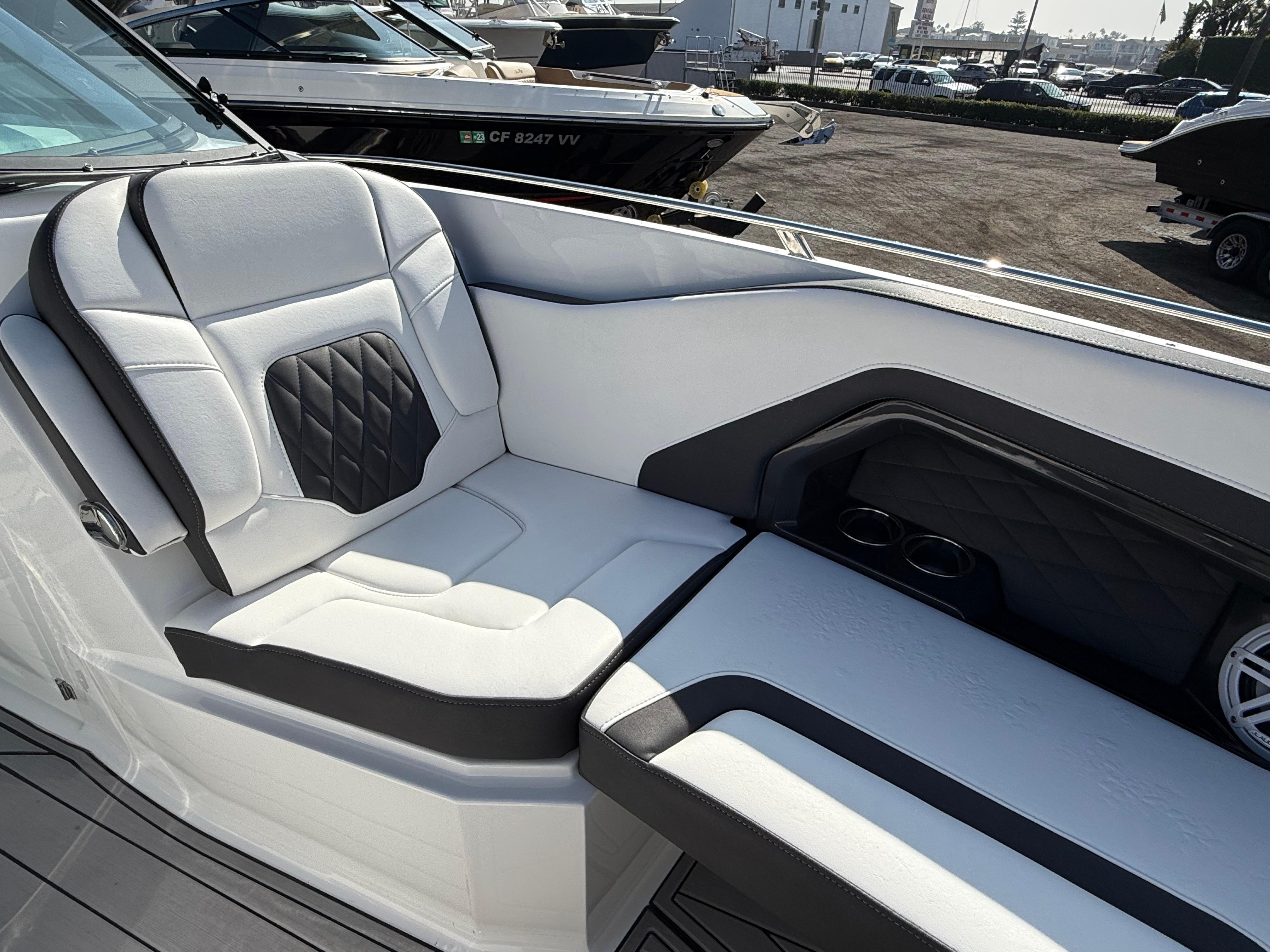 2021 Monterey 298SS #TMB412D inventory image at Sun Country Marine Group, Newport Beach 2021 Monterey 298SS #TMB412D inventory image at Sun Country Marine Group, Newport Beach