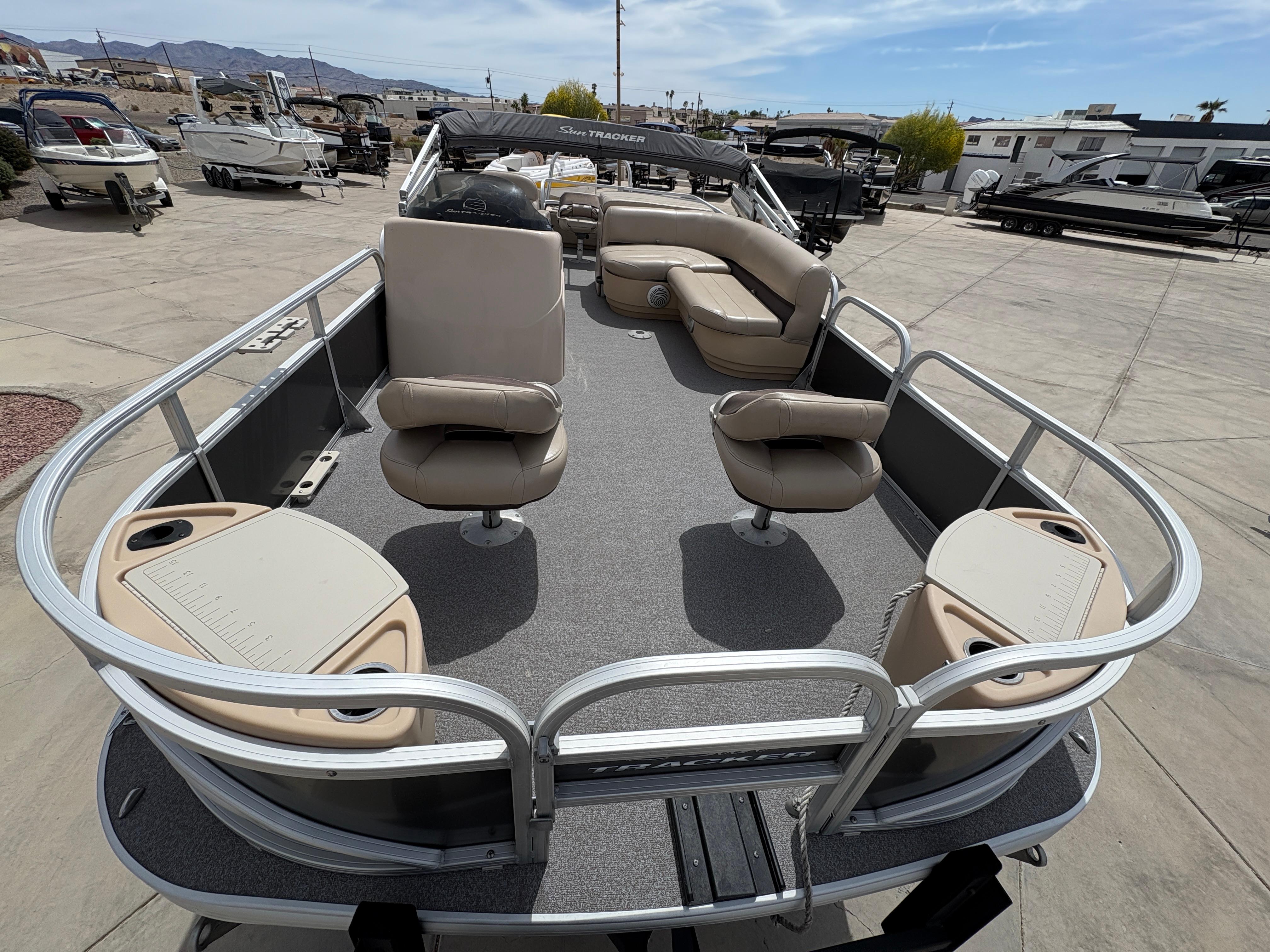 2017 Sun Tracker Fishin' Barge 22 DLX #TRW4842 inventory image at Sun Country Marine Group, Lake Havasu City, AZ 2017 Sun Tracker Fishin' Barge 22 DLX #TRW4842 inventory image at Sun Country Marine Group, Lake Havasu City, AZ