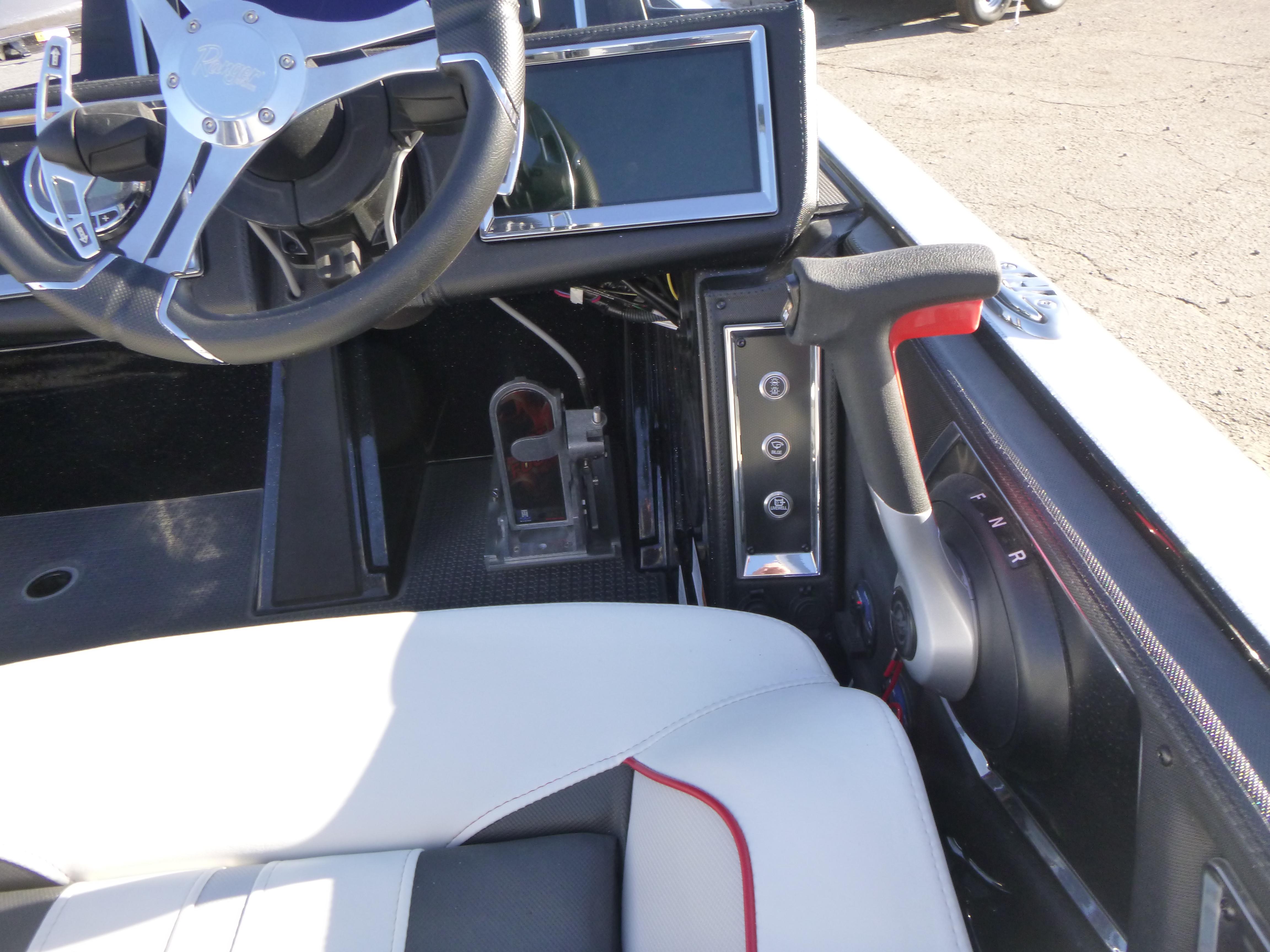 2025 Ranger Z521R Cup-Equipped Gallery