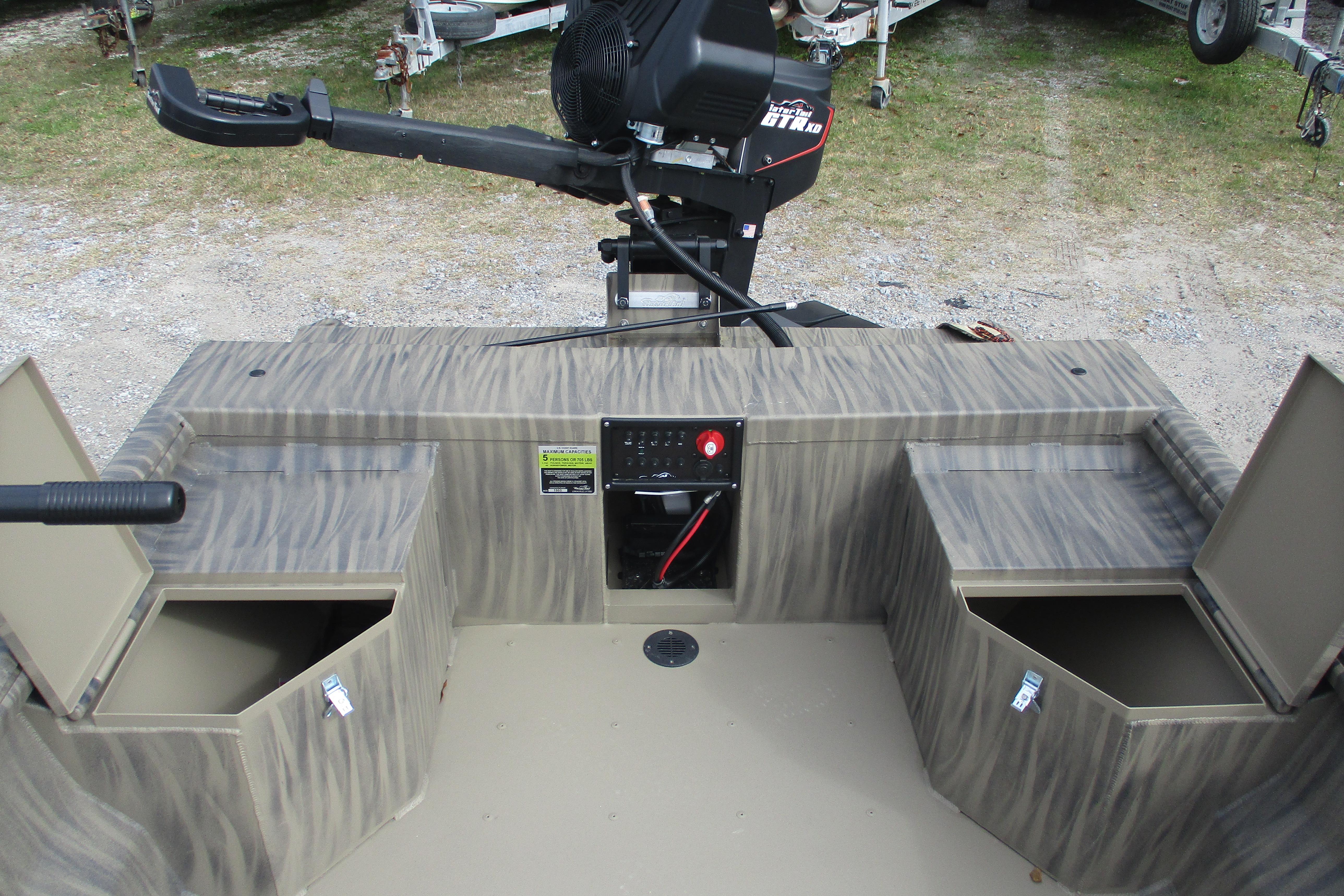 2026 Gator Tail 1860 Extreme-10